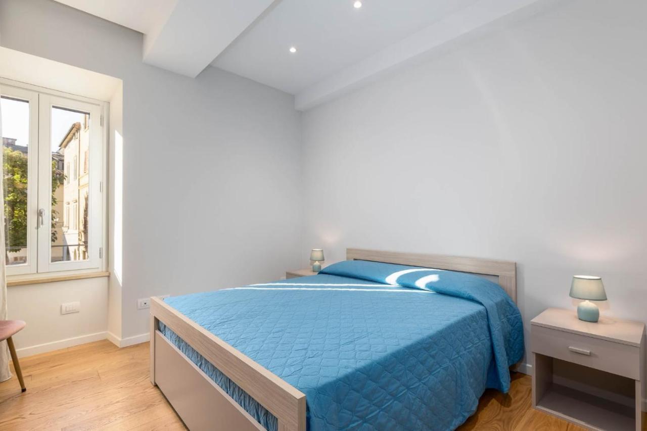 شقة Siena Historic Center Stylish Flat With Balcony! المظهر الخارجي الصورة