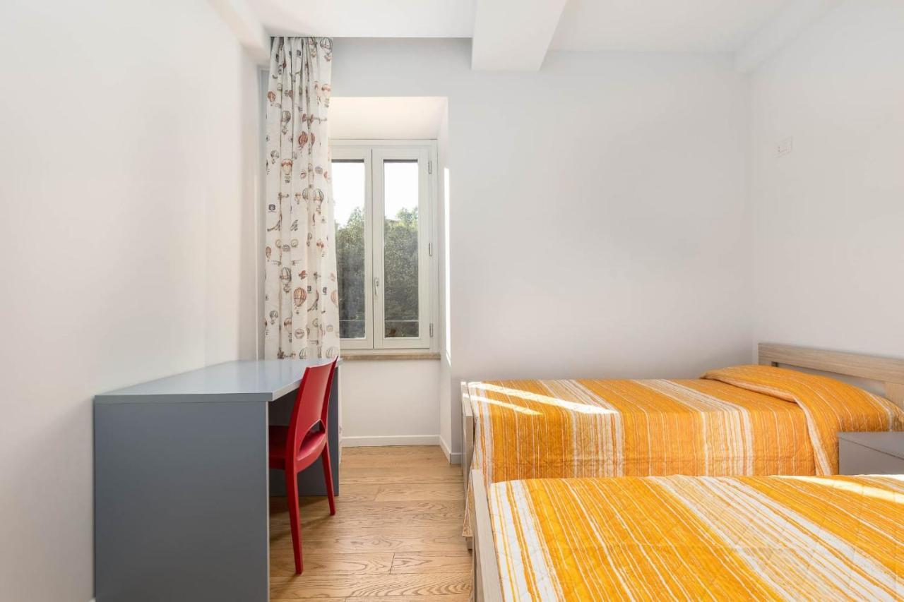 شقة Siena Historic Center Stylish Flat With Balcony! المظهر الخارجي الصورة